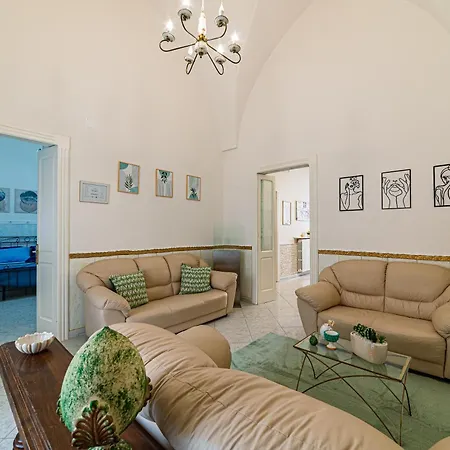 ヴィラ Dimora Donna Pippi *