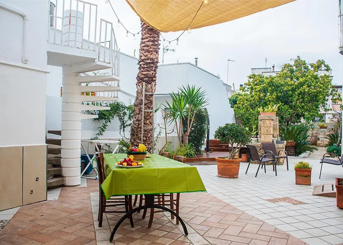 Dimora Donna Pippi Villa Taviano (Lecce)